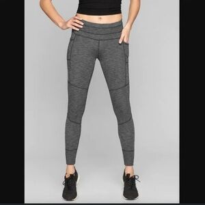 Athleta EXCURSION Heathered Black Tight Leggings Sz S